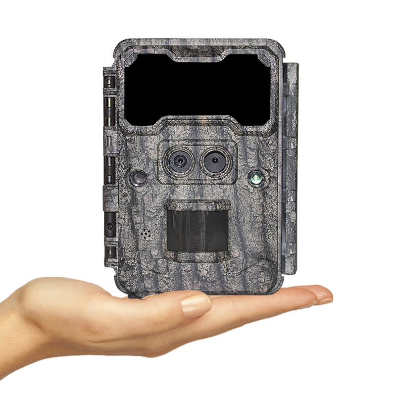 Dual lens hunting camera KW696 OEM/ODM 0.4s response speed 1080P/30MP waterproof IP67 100ft night range for wildlife hunting